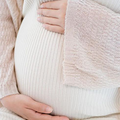 这种训🙇‍♀️练目标🕑在聊天场景🔻🥖中是优点，但在🦂商业场🇺🇬包成功助孕网